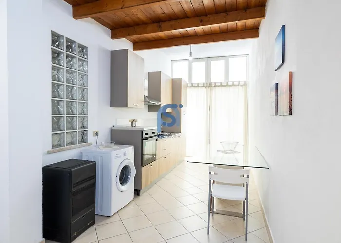 Al Posto Giusto - Self Check In Lägenhet *