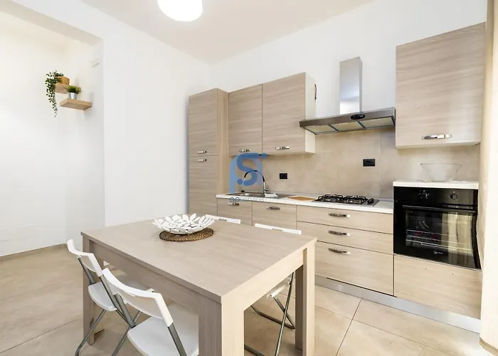 Al Posto Giusto - Self Check In * Cefalù